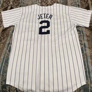 Derek Jeter Yankees Jersey